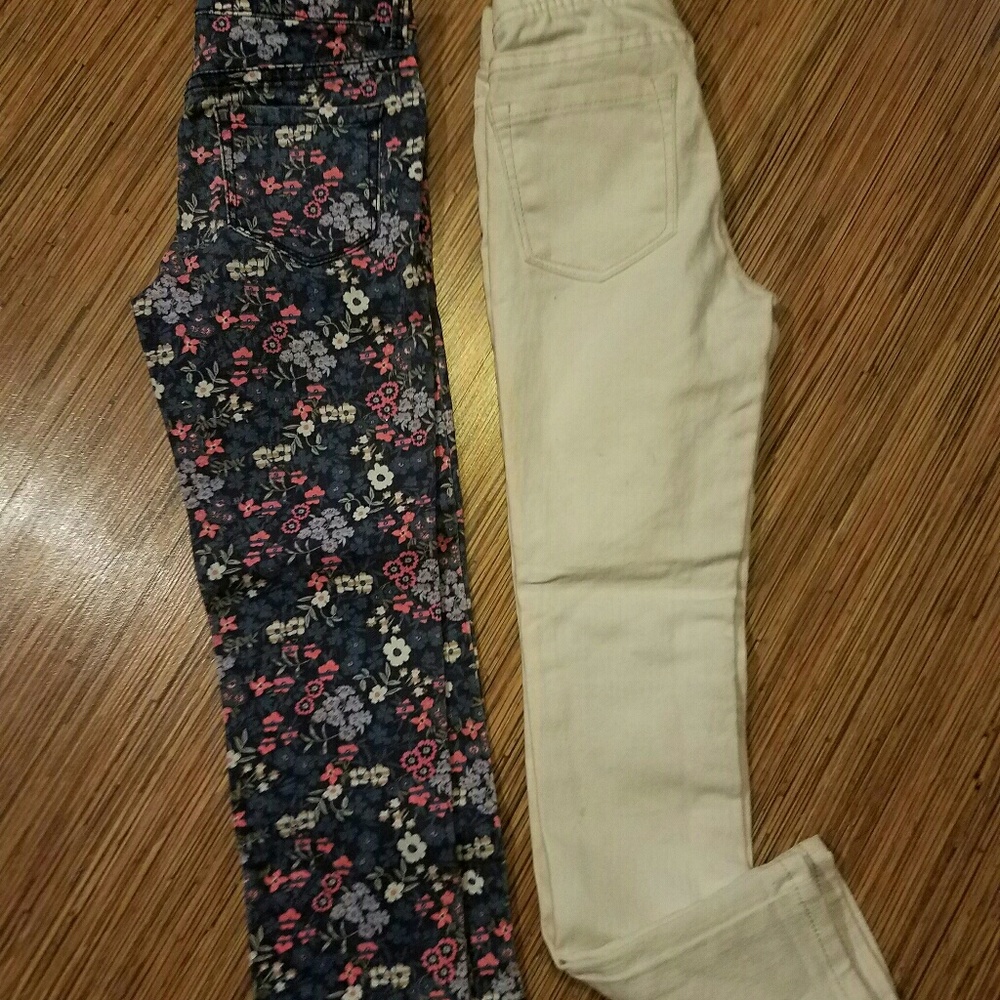 2 prs 6x jeans